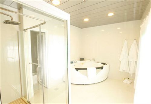 Le Noble Hotel Zouk El Kharab ภายนอก รูปภาพ